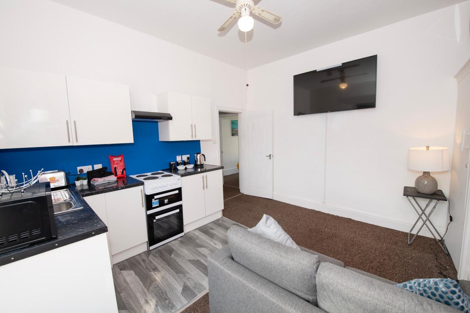 Versatile Cozy & Spacious Comfort Hull Apartments Кингстън ъпон Хъл Екстериор снимка